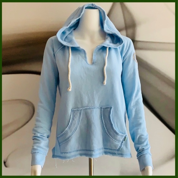 Lightweight Pale Blue Hoodie (S) - Picture 2 of 11